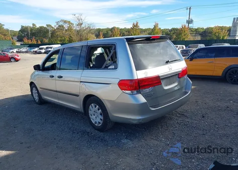 2008 Honda Odyssey Lx z USA, uszkodzony, nr VIN 5FNRL38258B060794